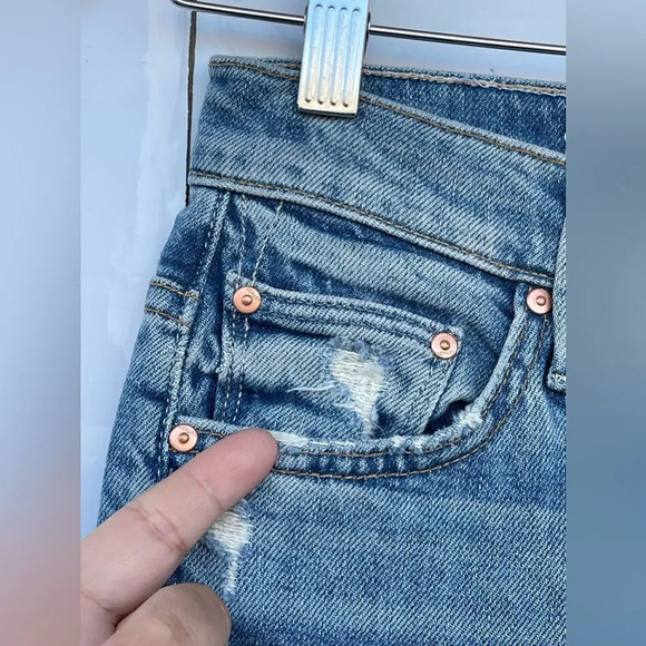 MOTHER SUPERIOR DENIM Insider crop step fray jeans in We Are Castaways blue 23 - Picture 8 of 17